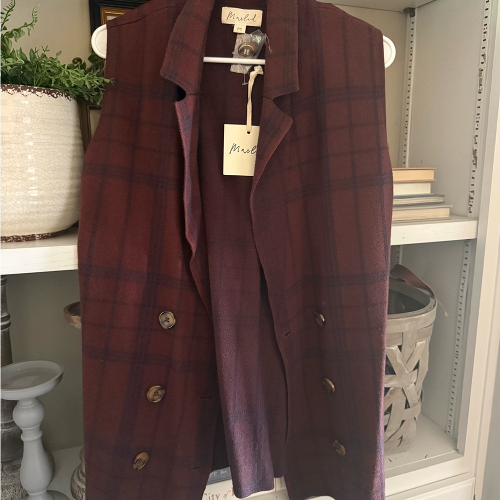 Marled Burgundy Plaid Sleeveless Blazer Vest